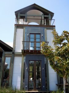 309603_758387897442_100220148_n