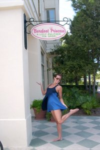 59563_635362586152_3867436_n