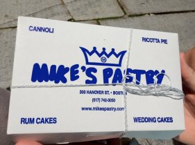 545822_917506936612_707559223_n