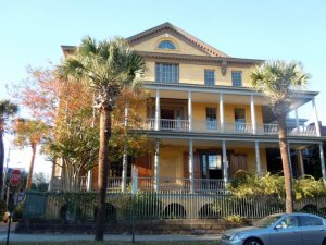 321263_783888474082_114896811_n