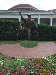 Payne Stewart statue