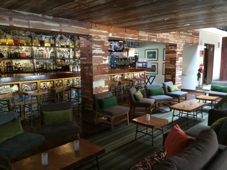 Inside the trendy Calle de Medio