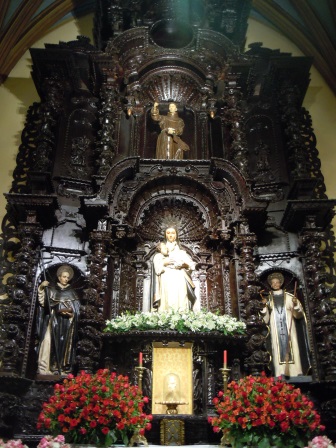 One of the many chapels