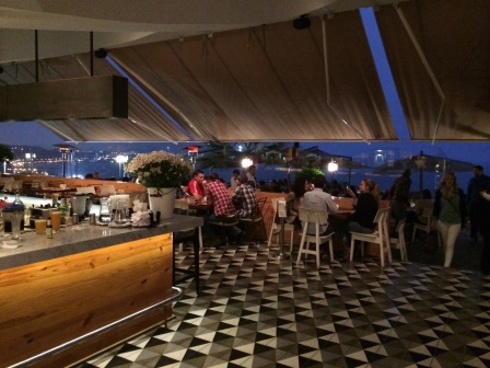 Inside Mangos (see outside above)