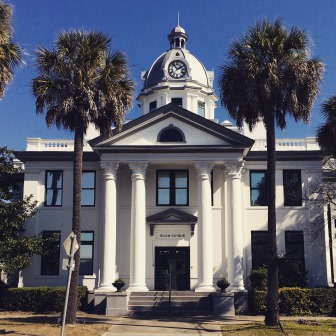 Monticello Court House