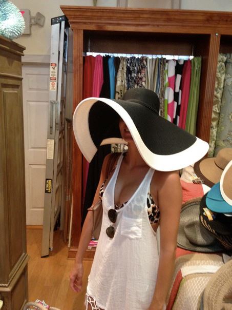 428776_928656577642_1444113546_n