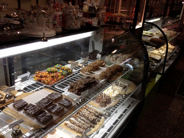 487904_928656897002_200621197_n