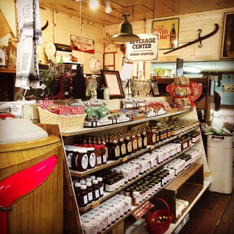Heading out of Charleston, we stopped at this cute little market. I adore the South!