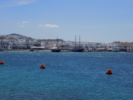 Walking into the Old Port