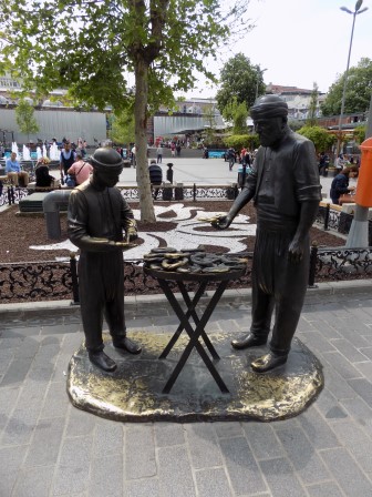 I love this statue of men making Turkish bagels (which by the way are delicious!)