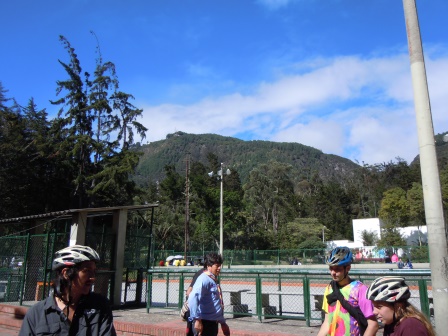 Snack break in the national park 