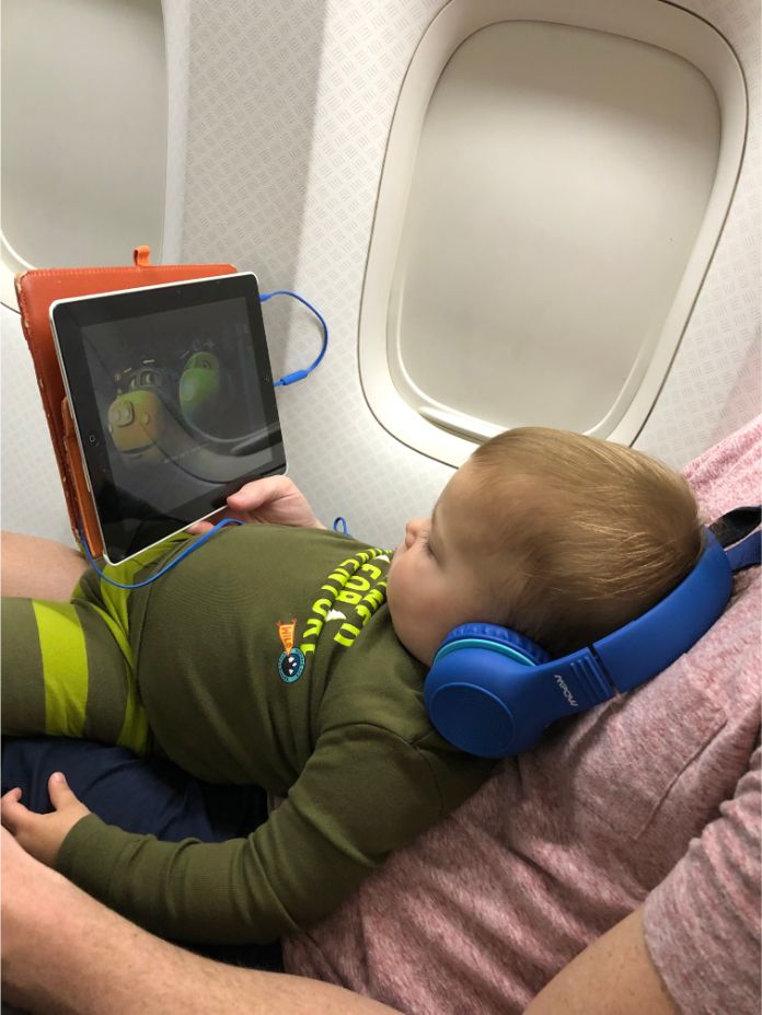 Flying Internationally with your Lap Child – Toddler – Under 2